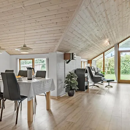 Gorgeous In With Kitchen בית נופש *